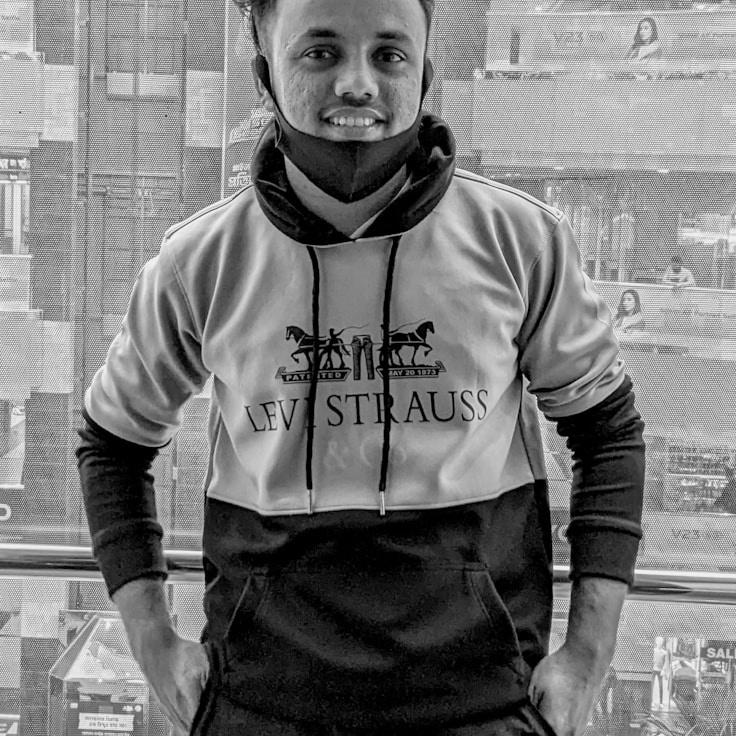 Prithvi Khandelwal, Client Relations Director, discussing corporate gifting strategy with business clients